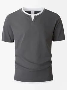 Ανδρικό κοντομάνικο t-shirt ψεύτικο δύο κομμάτια σκούρο γκρι με λευκό γιακά στρίφωμα.