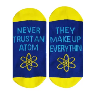 Chaussettes fantaisie décontractées avec motif atome science drôle, coton confortable.