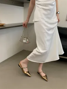 Femmes plates mules bout pointu metallique dore chaussures a enfiler confortables et chic