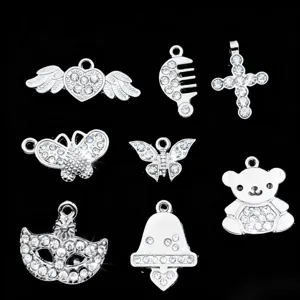 Strass Eingelegte Zinklegierung Engel Herz Kamm Kreuz Maske Schmetterling Glocke Bär Anhänger DIY Schmuck Zubehör