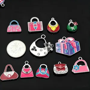 Legering Oliedruppel Geëmailleerde Handtas Geschenkdoos Vorm Bedel Hanger Diy Telefoonketting Sleutelhanger Mode Sieraden Accessoires