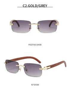 Occhiali da sole da uomo senza montatura con lenti grigie sfumate e stanghette in legno.
