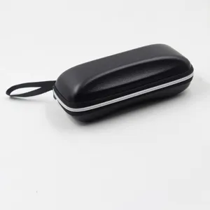 Etui rigide et portable pour lunettes de soleil noires avec fermeture eclair et sangle