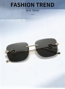 Lunettes de soleil carrees sans monture avec verres ombres et branches serpent uniques.