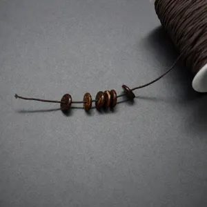 Elastisch koord kralen gedetailleerd overzicht, ideaal voor DIY sieraden maken en armband handwerk.