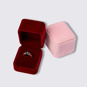 Coffret à bijoux en velours pour bagues et colliers, boîte de rangement cadeau douce.