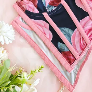 Top corset imprimé floral avec baleines roses et fermeture à crochets pour femme sexy.