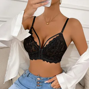 Caraco en dentelle sexy col en V crop top pour femmes, débardeur tendance pour l'été.