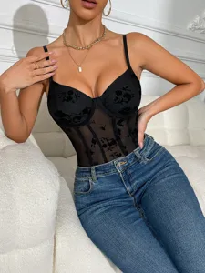 Sexy zwarte bloemvormige mesh korset bodysuit met beugel en fijne fluwelen borduurdetails.