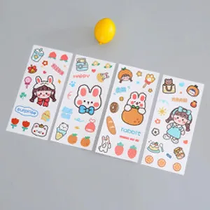 Detalle de hoja de pegatinas washi de animales lindos, con adorables conejitos.