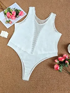 Body en dentelle blanc sans manches, col V haut string sexy pour femmes mode.