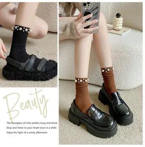 Fashion pearl beaded mid-tube socks for women chic knitted slouch socks sweet style