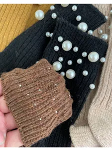 Women knit wool socks with pearls and studs, thick warm winter crew socks for daily wear.
