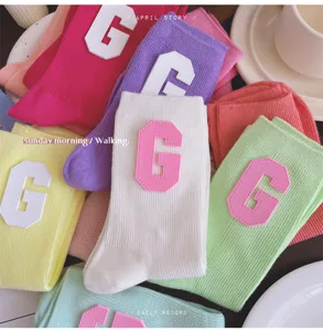 Macaron color letter G mid-tube socks, sweet preppy style ribbed knit socks with patch.