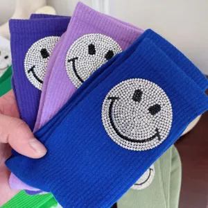 Calze di spugna medie con strass smiley, calzini di cotone colorati casual da donna eleganti