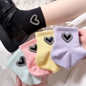 Chaussettes courtes strass cœur pour femmes été mince respirant coton multicolore