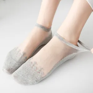 Femmes chaussettes courtes transparentes en dentelle cristal été fines grises douces