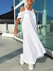 Été 2026 nouvelle robe longue femme blanche épaule dénudée ample élégante mode plage
