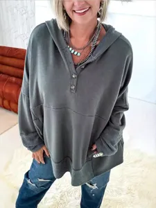 Sweat à capuche oversize décontracté pour femme avec patte de boutonnage pour automne hiver.