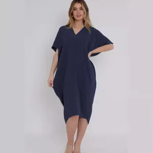 Casual σκούρο μπλε V λαιμόκοψη χαλαρό midi φόρεμα για γυναίκες καλοκαιρινή άνετη μόδα