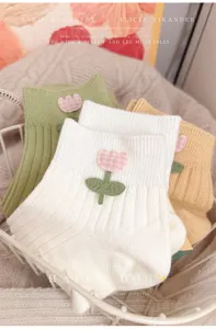 Japanese sweet cute tulip short socks for women, breathable and comfortable daily wear.