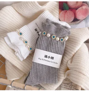 Pearl Rhinestone Ribbed Mid-Calf Socks Cute Sweet Style Cotton Socks Detail Display.