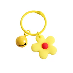 Leuke snoepkleur gele bloem en bel sleutelhanger tas hanger frisse stijl accessoire