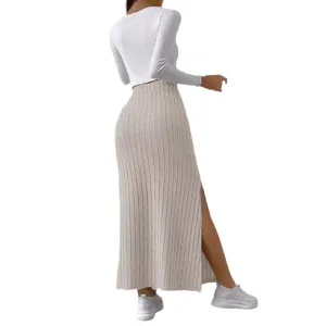 Damen Hochbund Rippstrick Maxirock mit Schlitz und langarm Crop Top, Sommer Outfit.