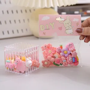 Σετ χαριτωμένα charms ρητίνης DIY με διάφανο κουτί αποθήκευσης για χειροτεχνίες και διακόσμηση.