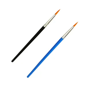 Professionele penselen van nylon haar met kunststof handvat voor aquarel en acrylverf.