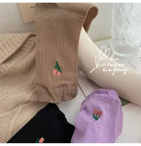 Cute tulip embroidered mid-tube socks, ribbed knit fabric, comfortable sweet casual daily wear.