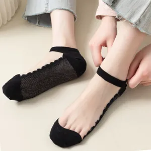 Women's summer transparent mesh short boat socks with solid cotton sole and wave lace trim.