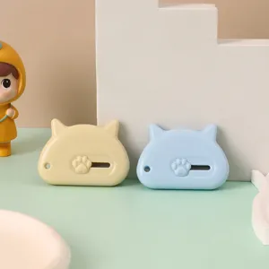 Schattig mini katten-mesje, draagbare pootbriefopener en hobbymes voor het openen van pakketjes.
