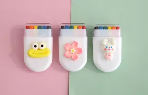 Détails des boîtes de peinture pour visage 6 couleurs portables avec décors 3D mignons.