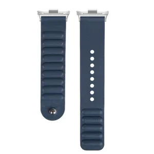 Bracelet de montre connectée en cuir bleu de rechange avec fermeture magnétique sécurisée.