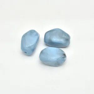 Blue marbled acrylic loose beads, irregular shape for handmade DIY jewelry accessories.