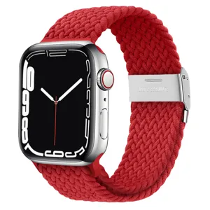 Bracelet de montre en nylon tressé rouge avec boucle métallique pour montres connectées.