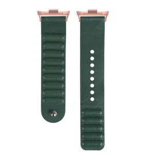 Bracelet de montre en cuir vert compatible avec les montres connectées, avec fermeture magnétique.