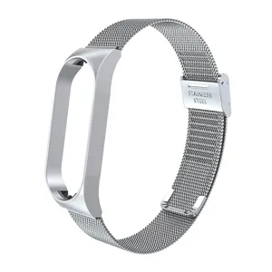 Correa de reloj de repuesto de malla milanesa de acero inoxidable y caja para pulsera inteligente.