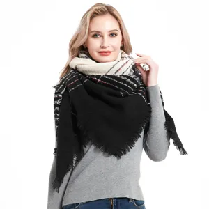 Thickened gradient loop yarn scarf shawl for men and women winter warm knitted apparel accessory.