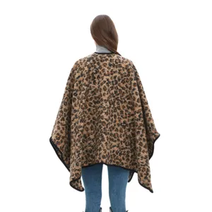 Modischer Damen Leopardenmuster Poncho Schal Winter warmer kuscheliger Mode Umhang Cape