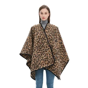 Stylischer Damen Winter Leopardenmuster Schal Umhang gemütliche Mode Details Ansicht