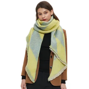 Thickened triangular scarf winter warm cozy argyle patterned fringe fashion winter neck wrap