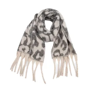Detailed view of women autumn winter vintage leopard print loop yarn scarf with cute fringe.