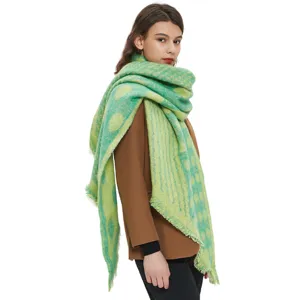 Thickened jacquard polka dot color block triangular scarf shawl for women, stylish winter accessory