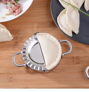 Stampo per ravioli in acciaio inox pressa per pasta utensile da cucina per gnocchi.