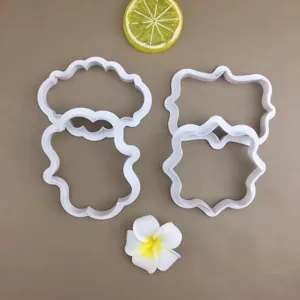 Lot de 4 emporte-pièces en plastique pour biscuits, moules à fondant pour la pâtisserie et DIY.