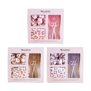 Coffret Cadeau de Sommeil Soin des Cheveux en Satin Imprimé Léopard Avec Taie d'oreiller en Faux Soie Chouchou Brosse de Massage pour Femmes