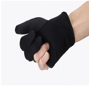 Black three-finger heat resistant glove for hair styling, salon flat iron thermal protection.