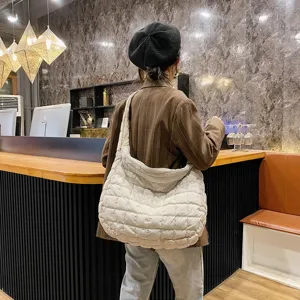 Women Fashion Quilted Tote Bag Puffer Shoulder Bag Ruched Cloud Crossbody Dumpling Bag Large Capacity Daily Casual Handbag Bag